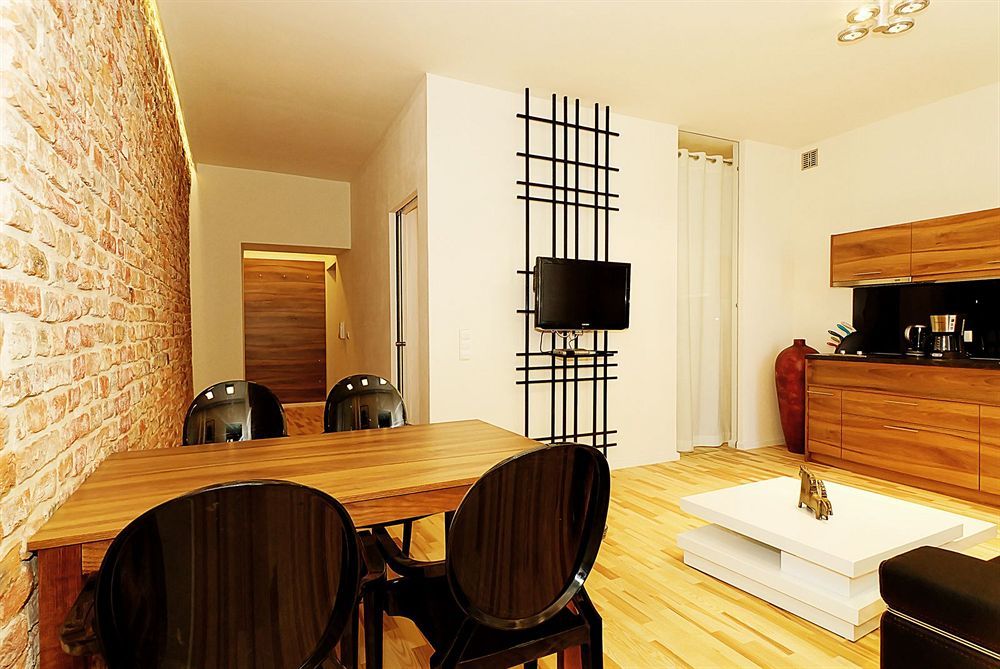 Only Krakow Apartments Bagian luar foto
