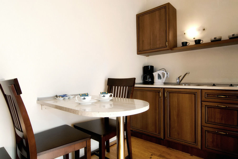 Only Krakow Apartments Bagian luar foto